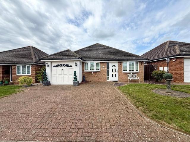 2 bedroom bungalow for sale