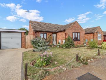 Hunstanton, Norfolk county, Isles of Scilly TR, Cornwall county, South West England