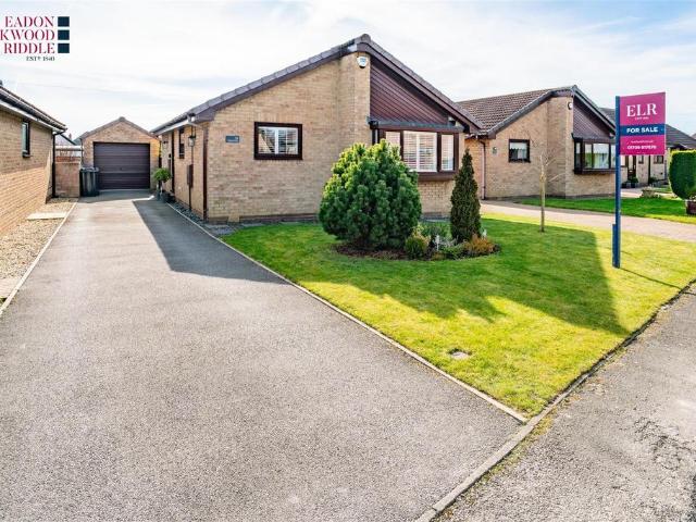 2 bedroom bungalow for sale