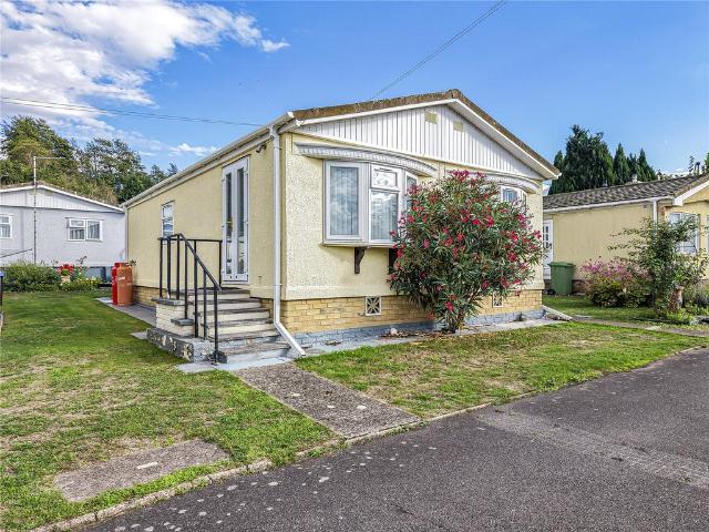 2 bedroom bungalow for sale