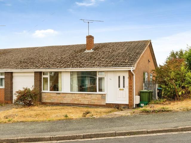 2 bedroom bungalow for sale