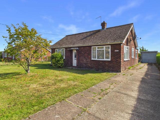 2 bedroom bungalow for sale