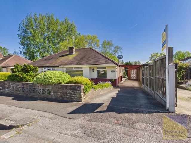 2 bedroom bungalow for sale