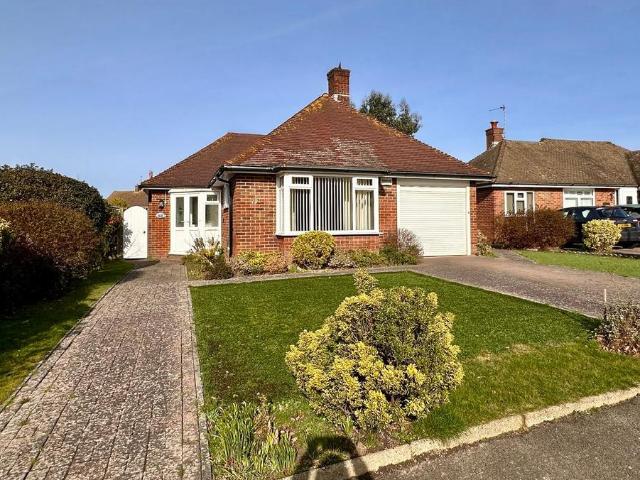 2 bedroom bungalow for sale