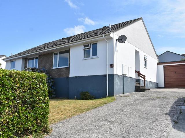 2 bedroom bungalow for sale