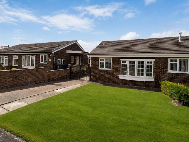 2 bedroom bungalow for sale