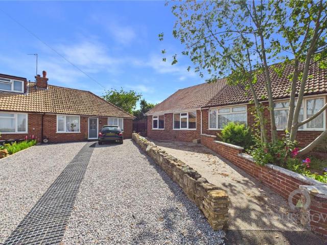 2 bedroom bungalow for sale
