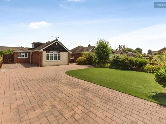 2 bedroom bungalow for sale
