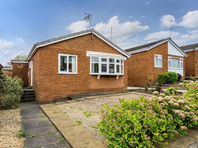 2 bedroom bungalow for sale