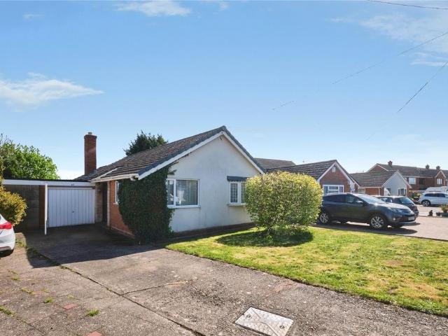 2 bedroom bungalow for sale
