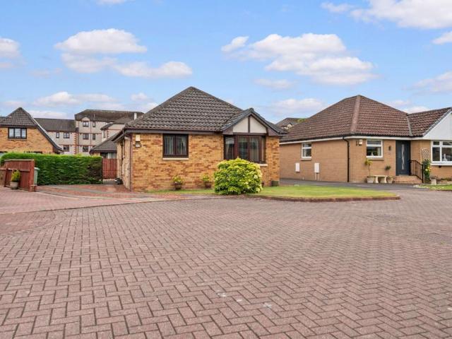 2 bedroom bungalow for sale