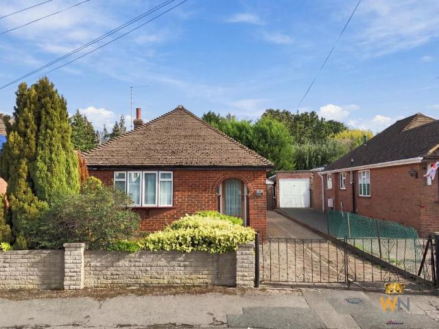 2 bedroom bungalow for sale