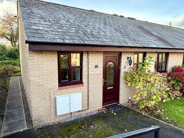 2 bedroom bungalow for sale