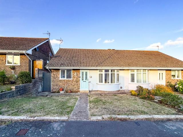 2 bedroom bungalow for sale