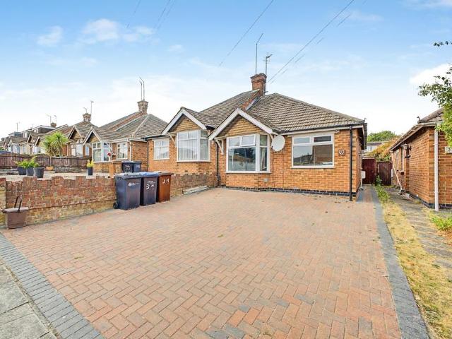 2 bedroom bungalow for sale