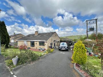 2 bedroom bungalow for sale