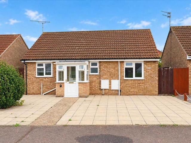 2 bedroom bungalow for sale