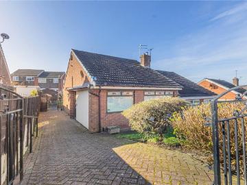 Shaw and Crompton, OL2, Bradford and West Yorkshire, North England