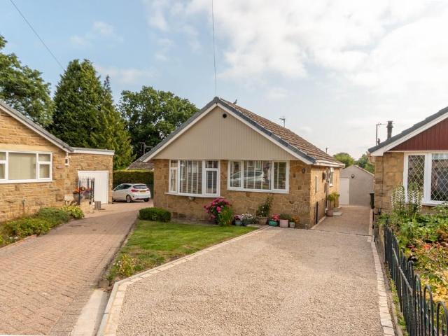 2 bedroom bungalow for sale