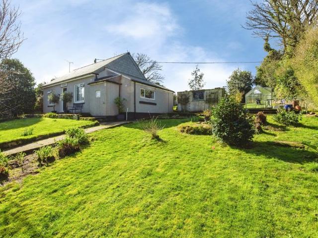 2 bedroom bungalow for sale