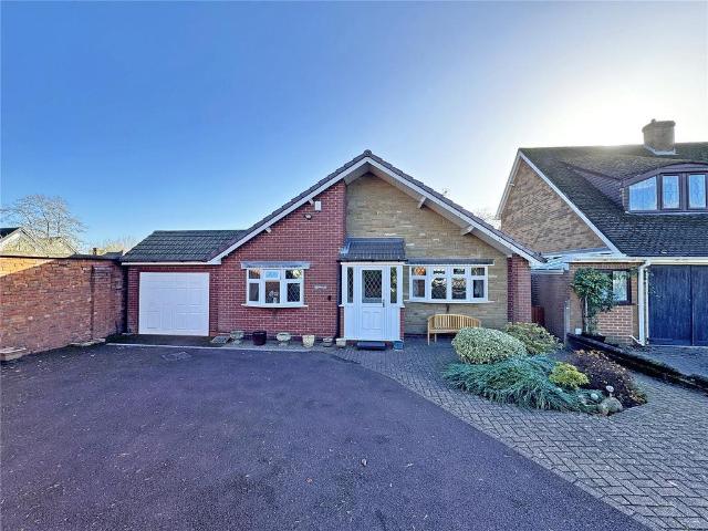 2 bedroom bungalow for sale