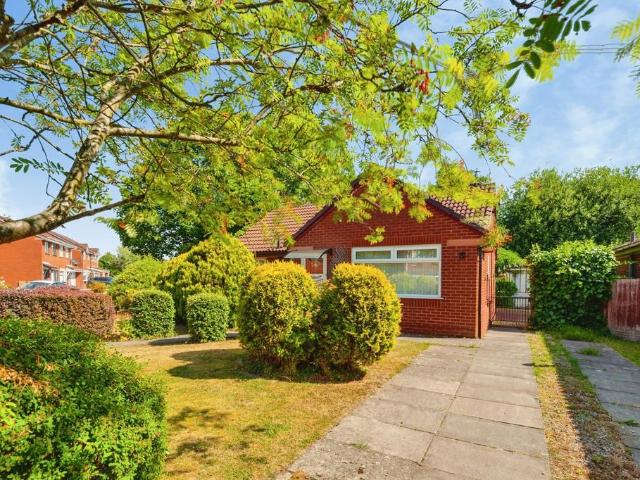 2 bedroom bungalow for sale