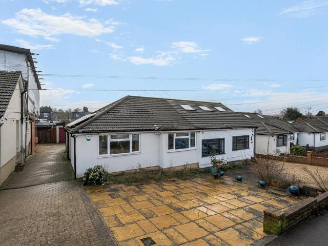 2 bedroom bungalow for sale