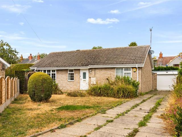 2 bedroom bungalow for sale