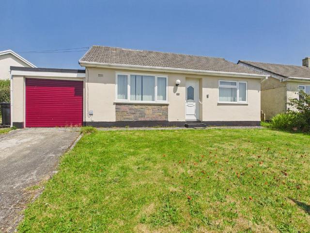 2 bedroom bungalow for sale