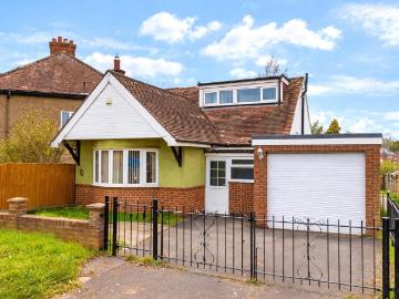 2 bedroom bungalow for sale