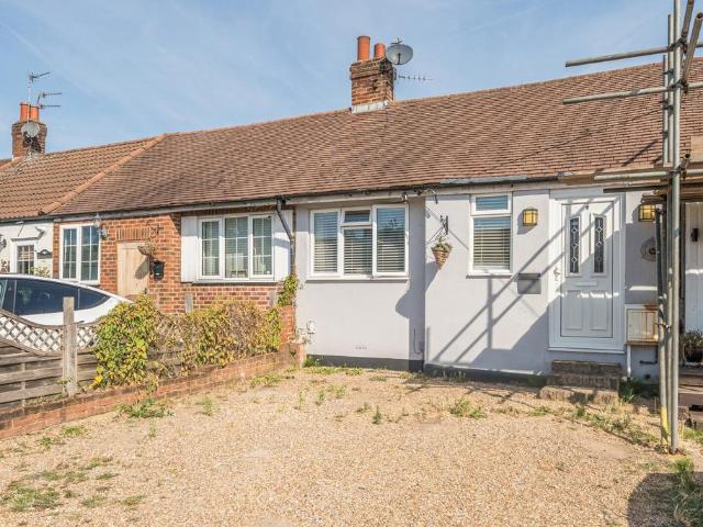 2 bedroom bungalow for sale
