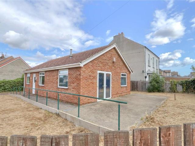 2 bedroom bungalow for sale