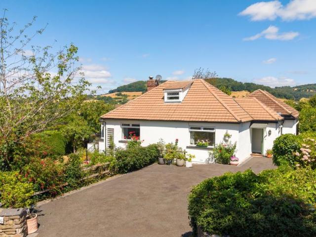 2 bedroom bungalow for sale