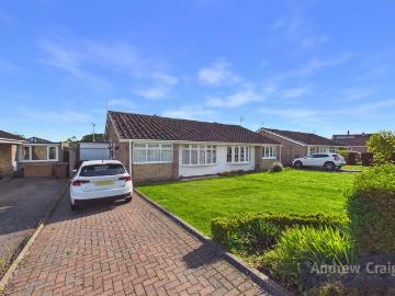 2 bedroom bungalow for sale
