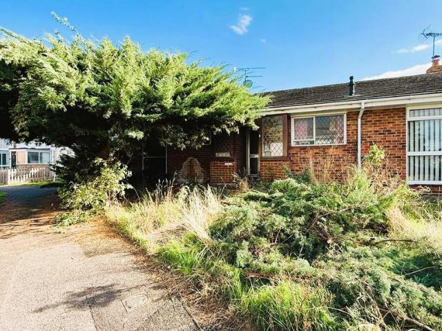 2 bedroom bungalow for sale