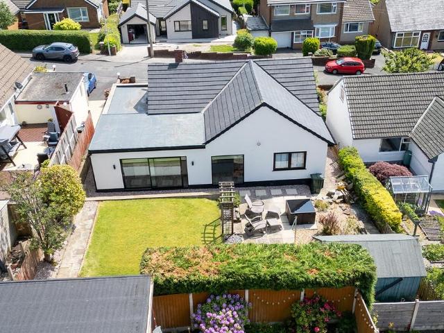 2 bedroom bungalow for sale