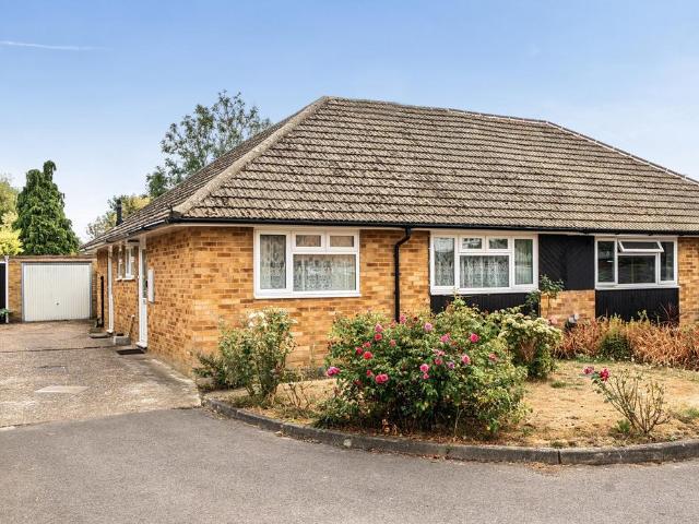 2 bedroom bungalow for sale