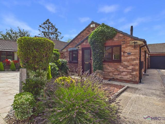 2 bedroom bungalow for sale