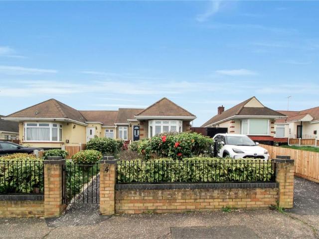 2 bedroom bungalow for sale