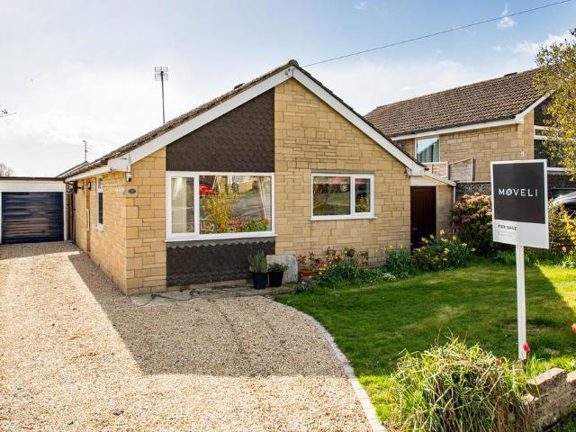 2 bedroom bungalow for sale