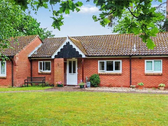 2 bedroom bungalow for sale