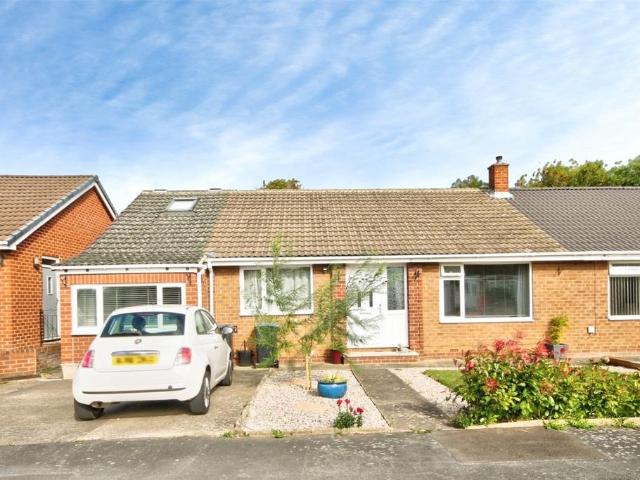 2 bedroom bungalow for sale