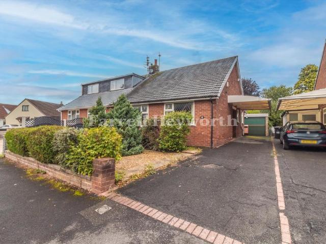 2 bedroom bungalow for sale