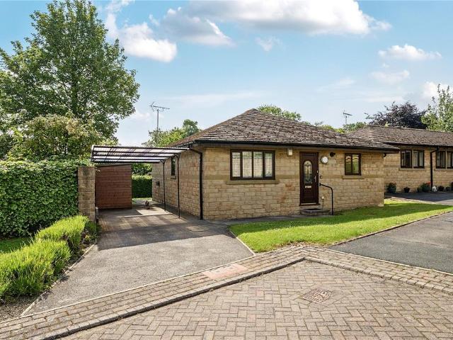 2 bedroom bungalow for sale