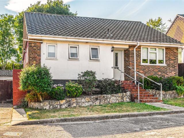 2 bedroom bungalow for sale