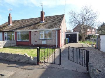 2 bedroom bungalow for sale