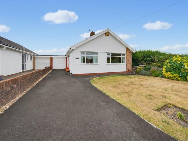 2 bedroom bungalow for sale