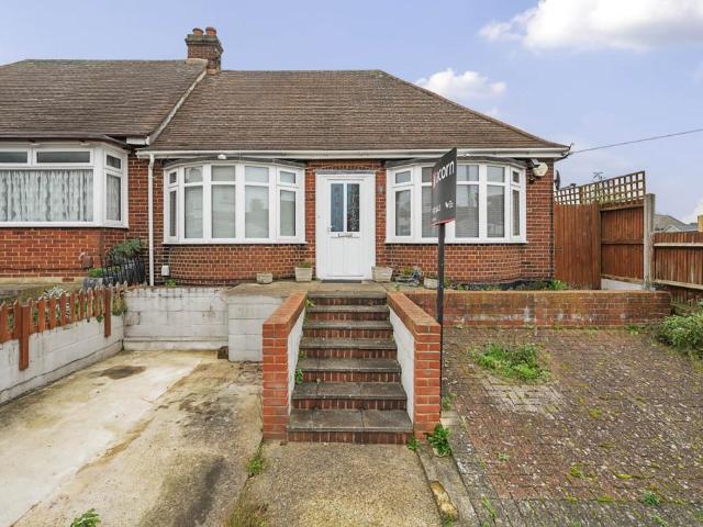 2 bedroom bungalow for sale