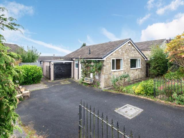 2 bedroom bungalow for sale