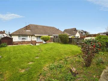2 bedroom bungalow for sale
